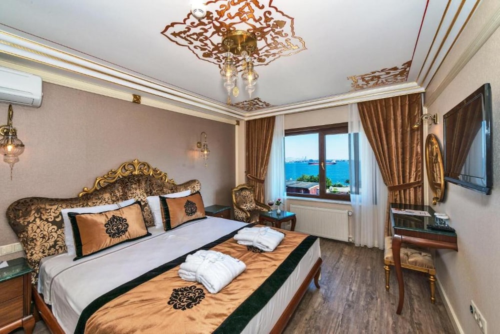 The Byzantium Hotel & Suites - Special Class — Hotel rooms in Istanbul, Istanbul