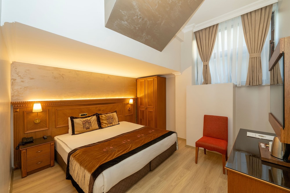 The Byzantium Hotel & Suites - Special Class — Hotel rooms in Istanbul, Istanbul