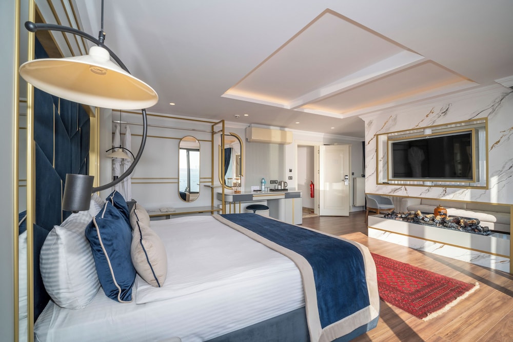 The Byzantium Hotel & Suites - Special Class — Hotel rooms in Istanbul, Istanbul