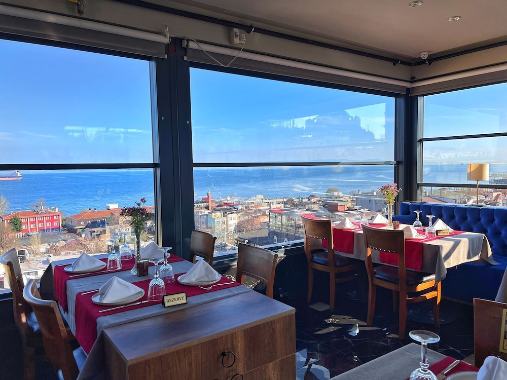 The Byzantium Hotel & Suites - Special Class — Restaurant & bars in Istanbul, Istanbul