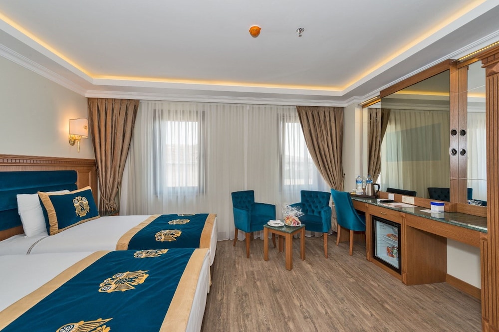 The Byzantium Hotel & Suites - Special Class — Hotel rooms in Istanbul, Istanbul