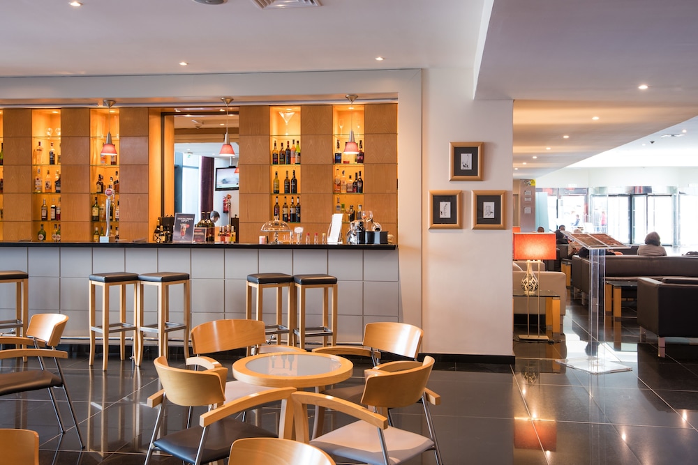 Vila Gale Opera Hotel — Restaurant & bars in Lisbon, Lisboa