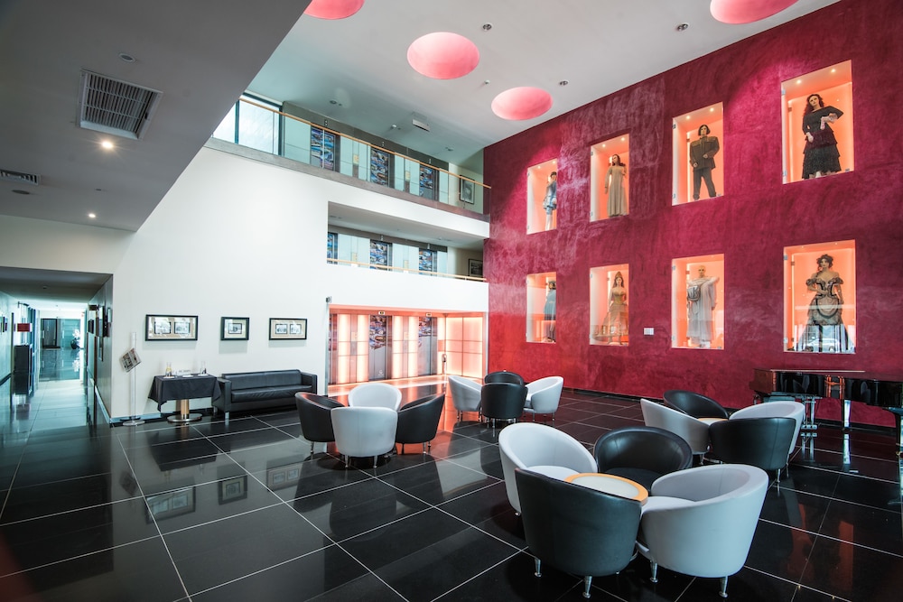Vila Gale Opera Hotel — Hotel building in Lisbon, Lisboa