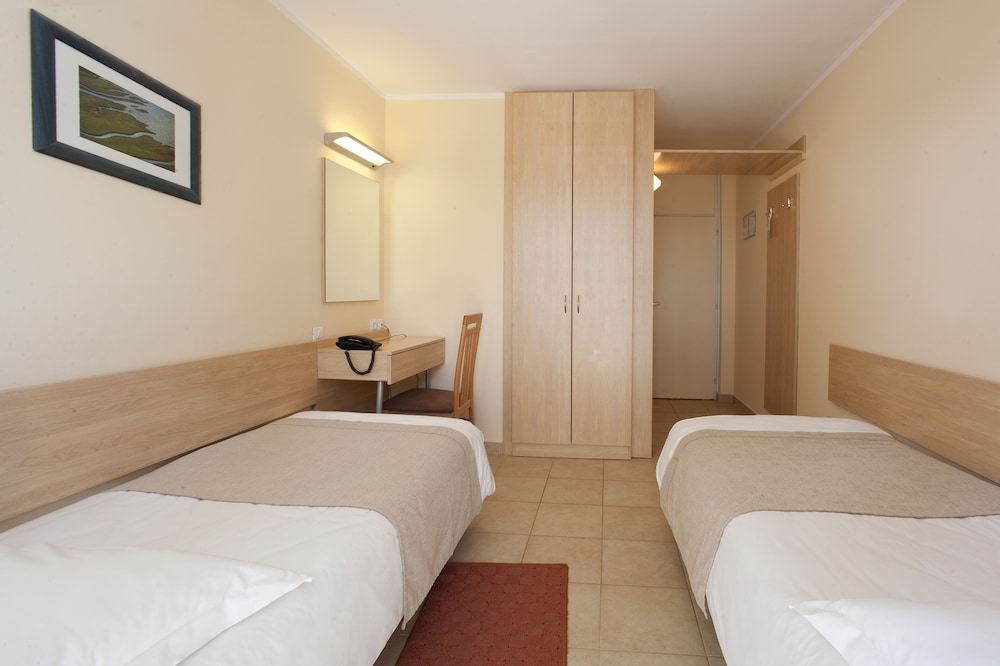 Hotel Delfin Plava Laguna — Hotel rooms in Poreč, Istria