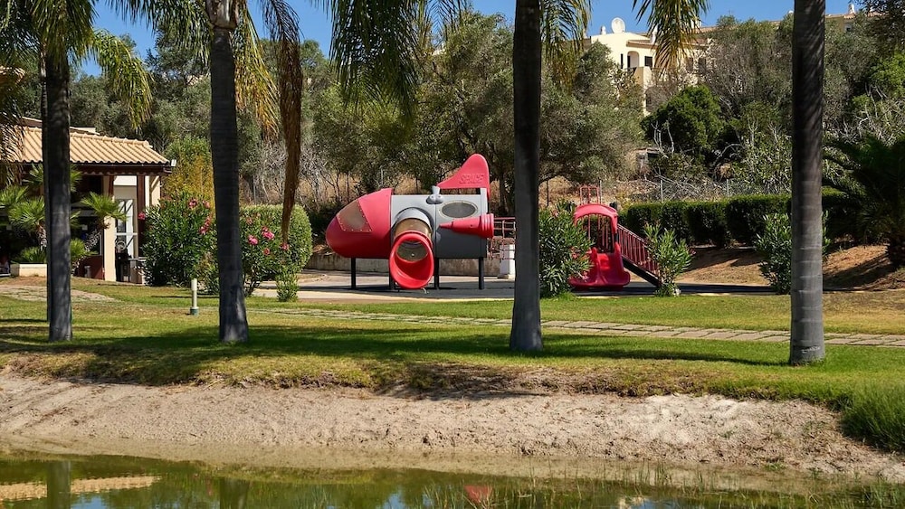The Navigator - Palm Oasis Alvor — Attractions for children in Alvor, Faro