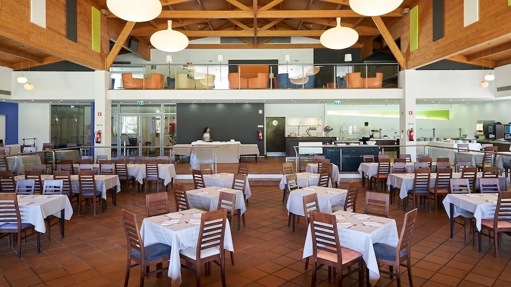 The Navigator - Palm Oasis Alvor — Restaurant & bars in Alvor, Faro