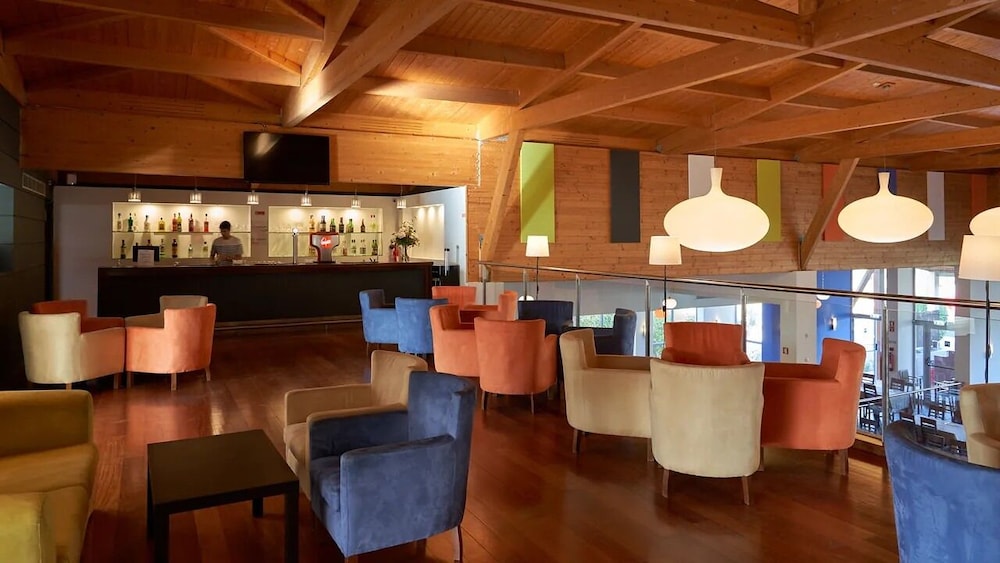The Navigator - Palm Oasis Alvor — Restaurant & bars in Alvor, Faro