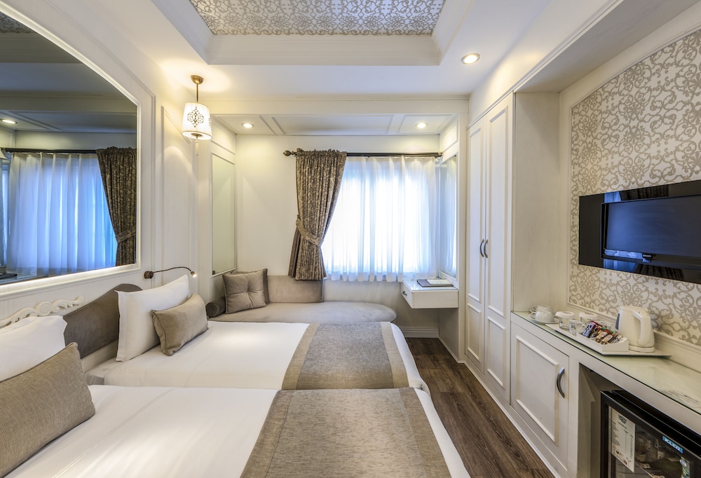 Hotel Yasmak Sultan — Hotel rooms in Istanbul, Istanbul