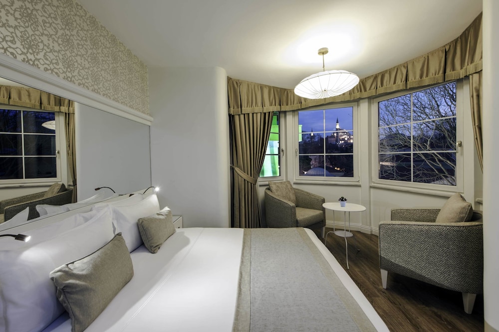 Hotel Yasmak Sultan — Hotel rooms in Istanbul, Istanbul