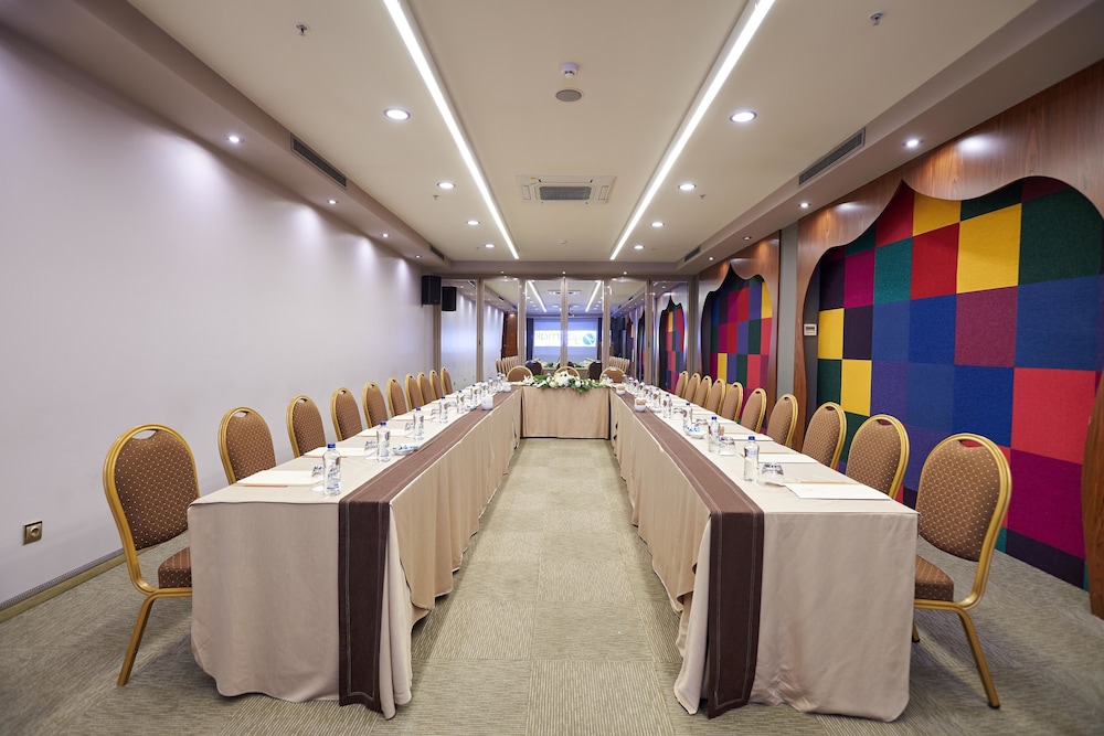 Hotel Yasmak Sultan — Hotel building in Istanbul, Istanbul
