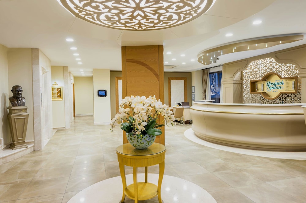 Hotel Yasmak Sultan — Hotel building in Istanbul, Istanbul