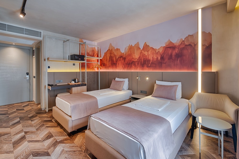 Kleopatra Dreams Beach Hotel — Hotel rooms in Alanya