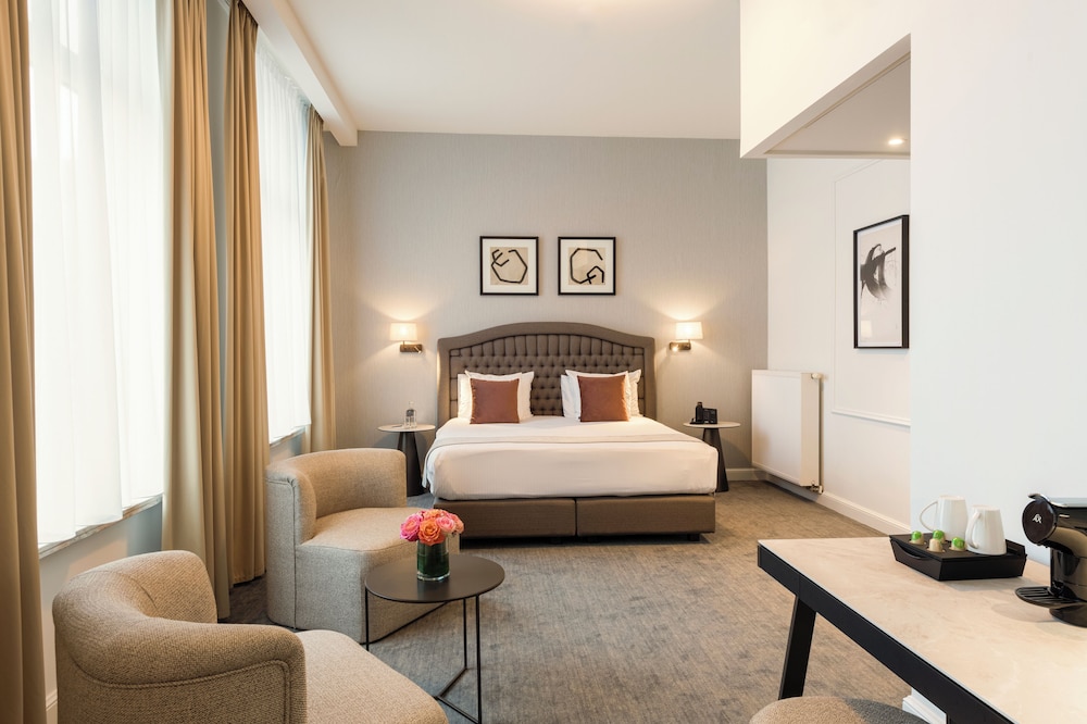 Dukes’ Academie – by Dukes’ Hotel Collection — Hotel rooms in Bruges, Flanders