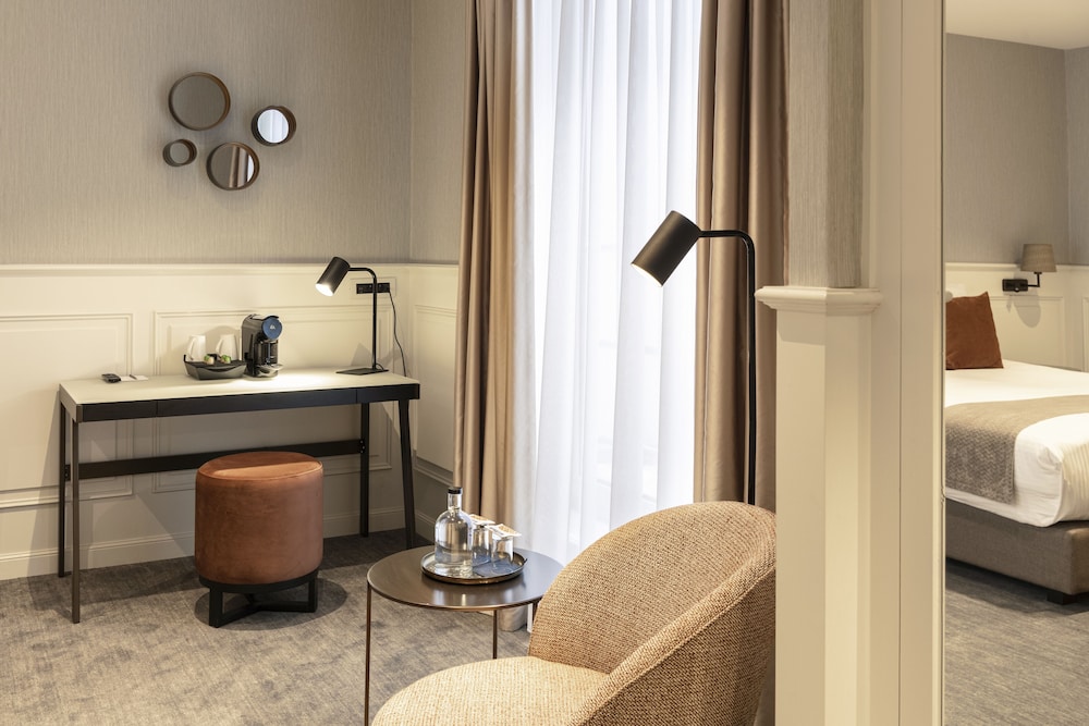 Dukes’ Academie – by Dukes’ Hotel Collection — Hotel rooms in Bruges, Flanders