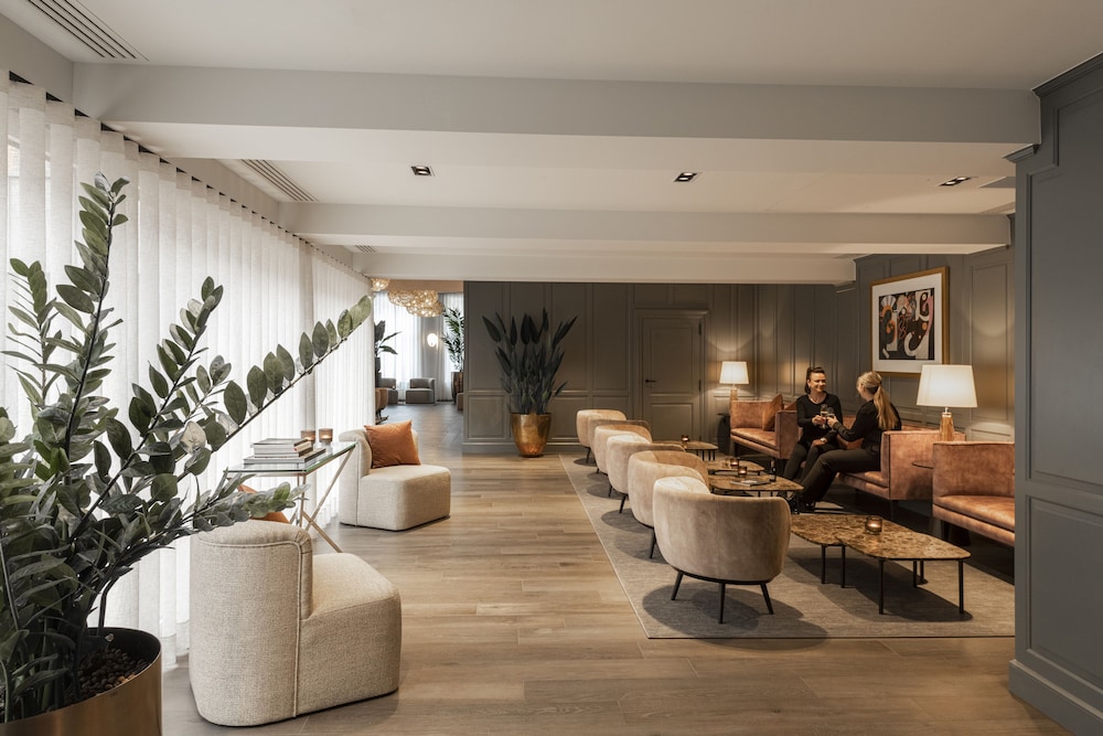 Dukes’ Academie – by Dukes’ Hotel Collection — Hotel building in Bruges, Flanders