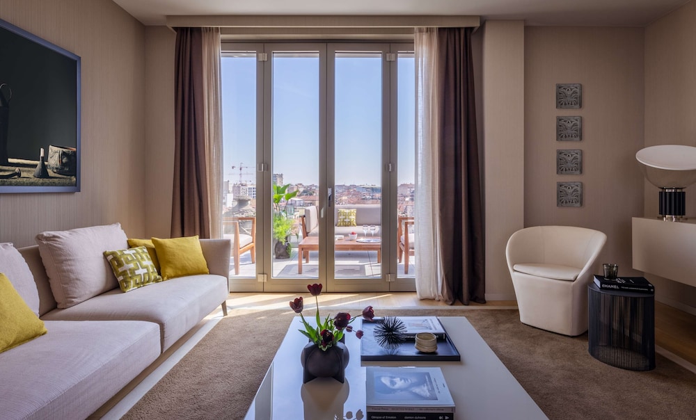 Hotel Cristoforo Colombo – Preferred Hotels & Resorts — Hotel rooms in Milan, Lombardy