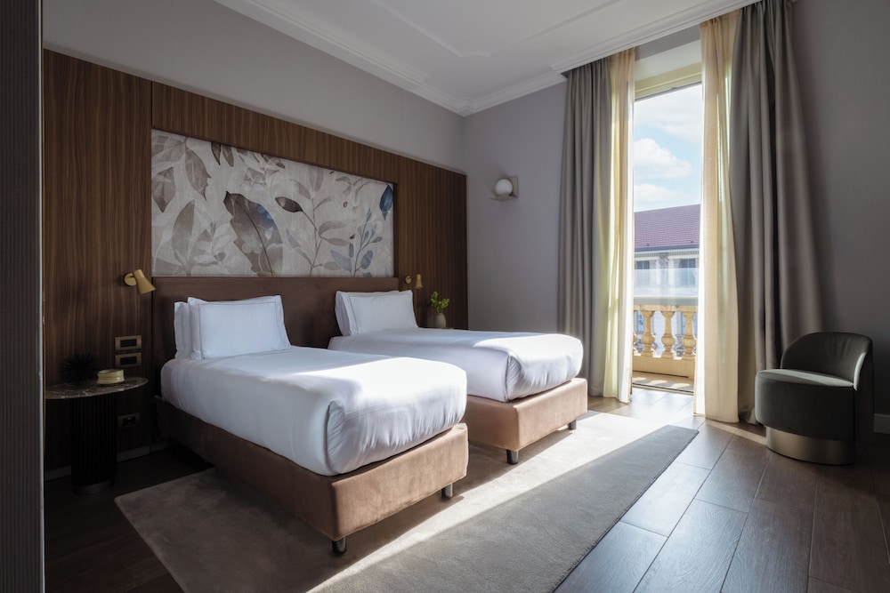 Hotel Cristoforo Colombo – Preferred Hotels & Resorts — Hotel rooms in Milan, Lombardy