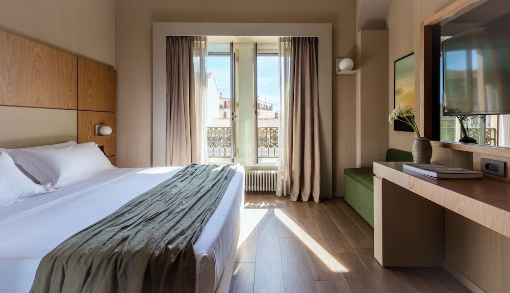 Hotel Cristoforo Colombo – Preferred Hotels & Resorts — Hotel rooms in Milan, Lombardy