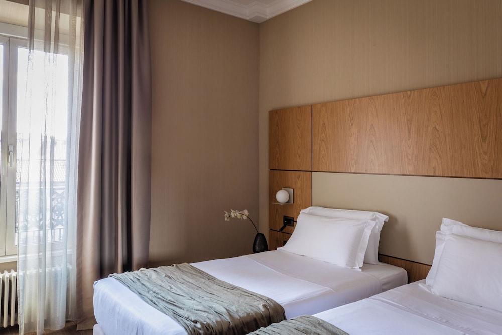 Hotel Cristoforo Colombo – Preferred Hotels & Resorts — Hotel rooms in Milan, Lombardy