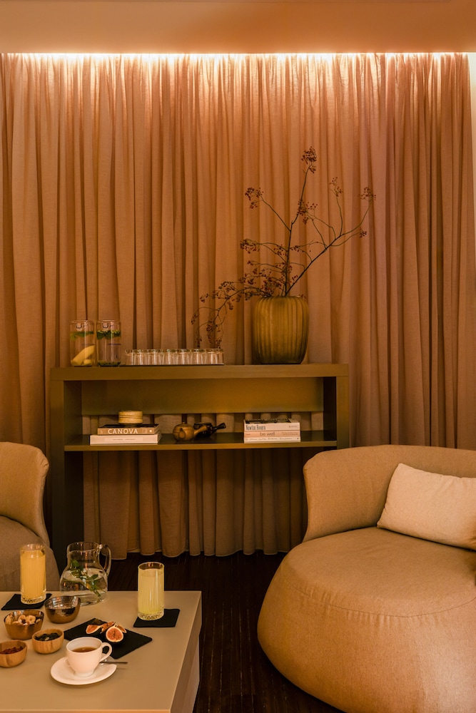 Hotel Cristoforo Colombo – Preferred Hotels & Resorts — Hotel rooms in Milan, Lombardy