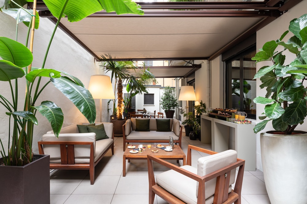 Hotel Cristoforo Colombo – Preferred Hotels & Resorts — Restaurant & bars in Milan, Lombardy