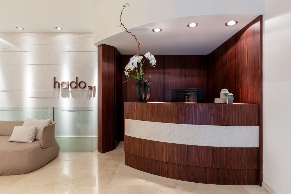 Hotel Cristoforo Colombo – Preferred Hotels & Resorts — Hotel building in Milan, Lombardy