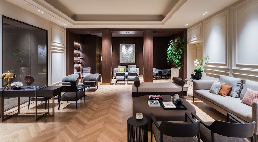 Hotel Cristoforo Colombo – Preferred Hotels & Resorts — Hotel building in Milan, Lombardy