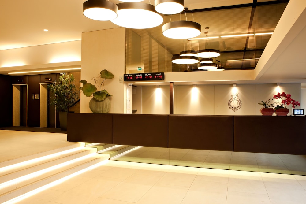 Hotel Manin — Hotel building in Milan, Lombardy