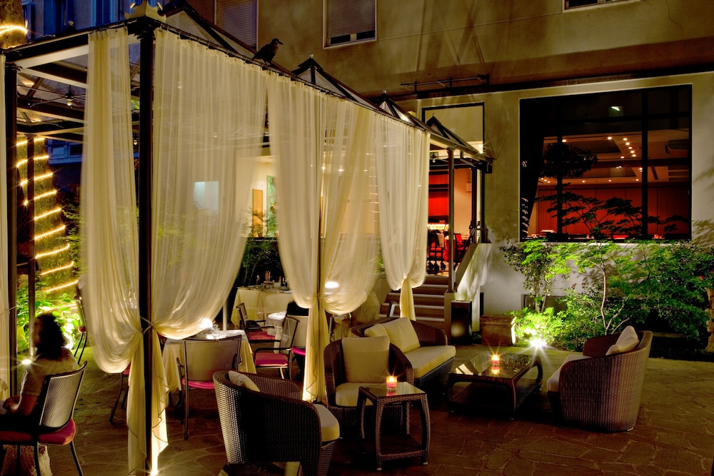 Hotel Manin — Restaurant & bars in Milan, Lombardy