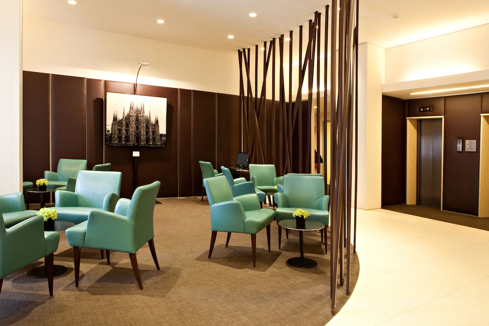 Hotel Manin — Hotel building in Milan, Lombardy