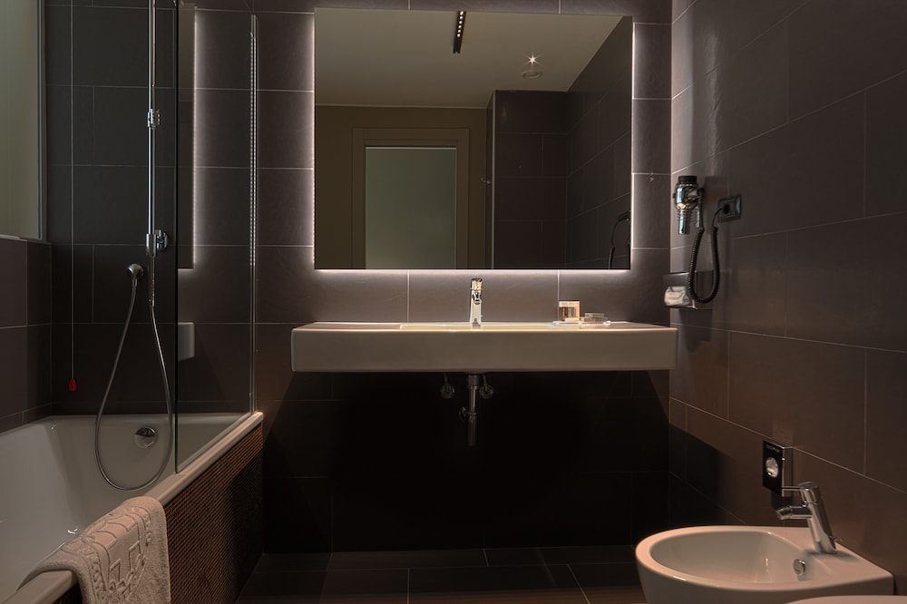 Hotel Manin — Hotel rooms in Milan, Lombardy