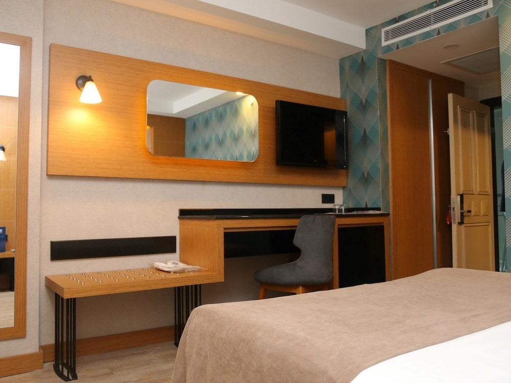 Sealife Family Resort Hotel — Hotel rooms in Antalya