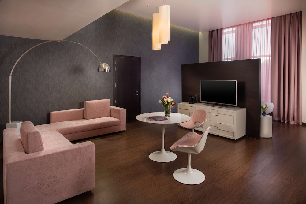 Nhow Milano — Hotel rooms in Milan, Lombardy