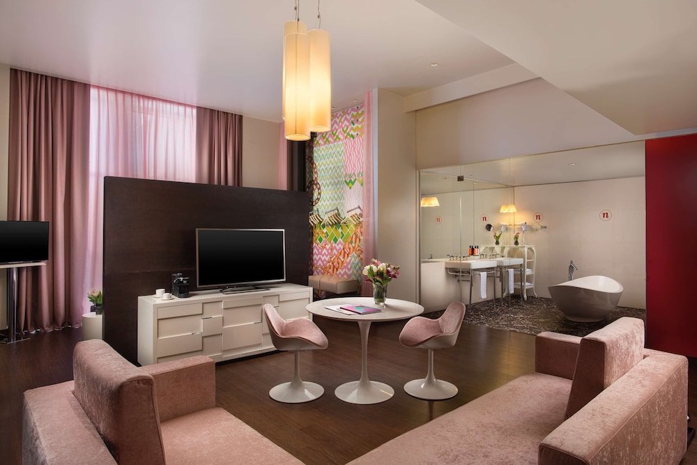Nhow Milano — Hotel rooms in Milan, Lombardy
