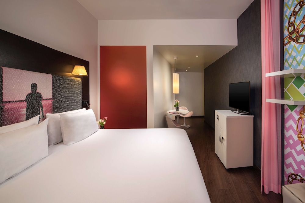 Nhow Milano — Hotel rooms in Milan, Lombardy