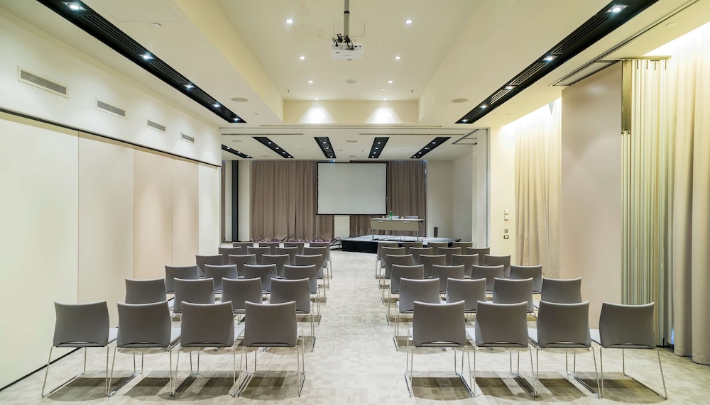Nhow Milano — Hotel building in Milan, Lombardy