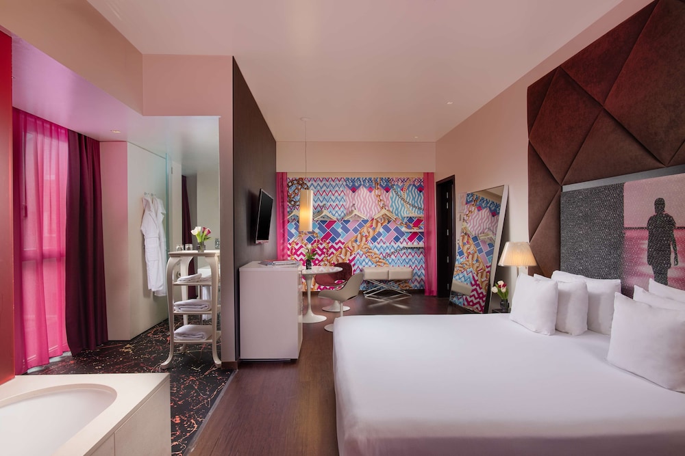 Nhow Milano — Hotel rooms in Milan, Lombardy
