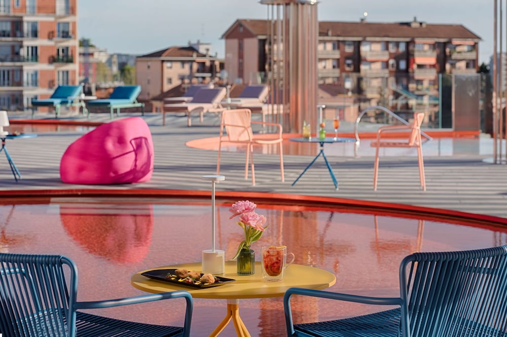 Nhow Milano — Restaurant & bars in Milan, Lombardy