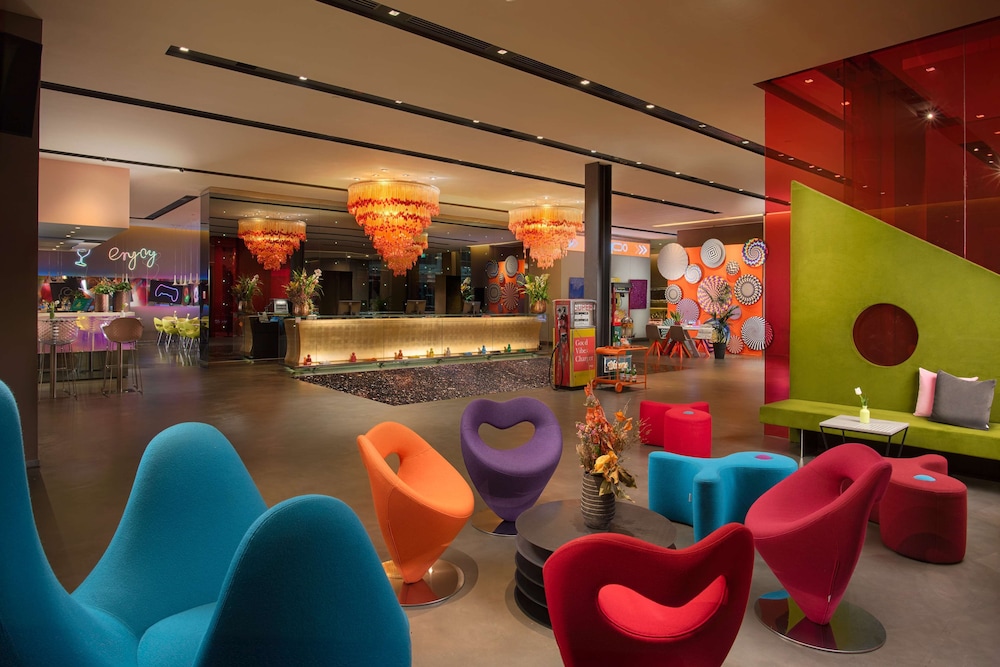 Nhow Milano — Restaurant & bars in Milan, Lombardy