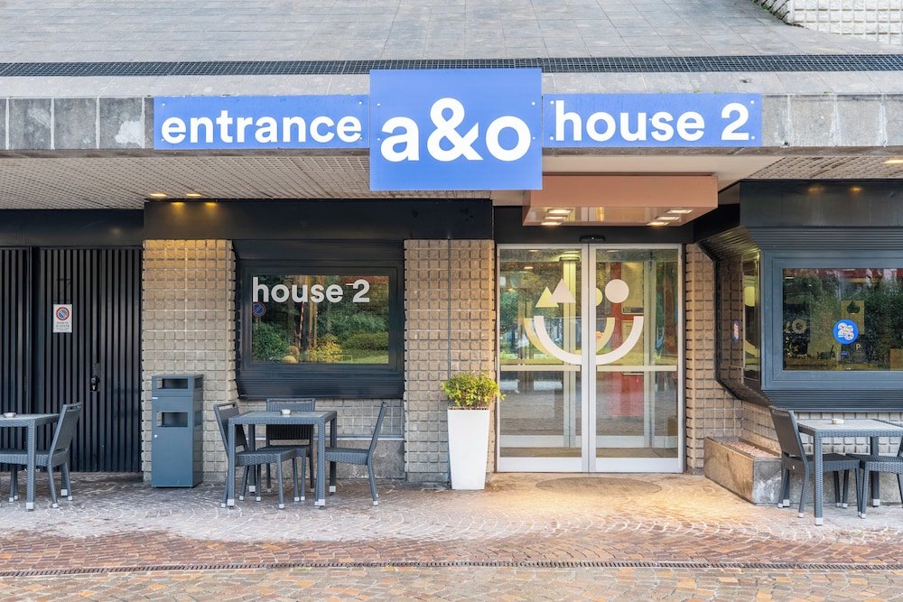 a&o Hostel Milano Ca Granda — Hotel building in Milan, Lombardy