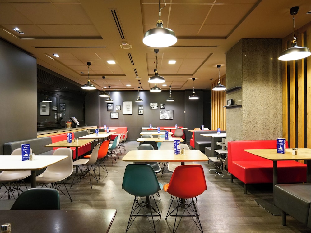 a&o Hostel Milano Ca Granda — Restaurant & bars in Milan, Lombardy