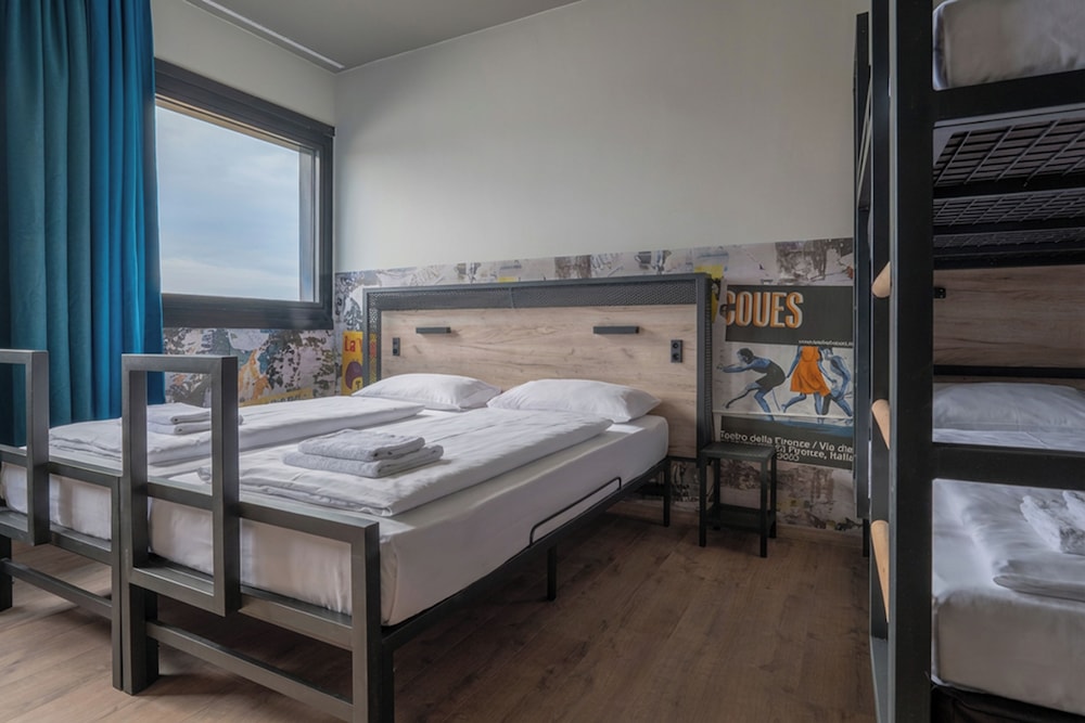 a&o Hostel Milano Ca Granda — Hotel rooms in Milan, Lombardy