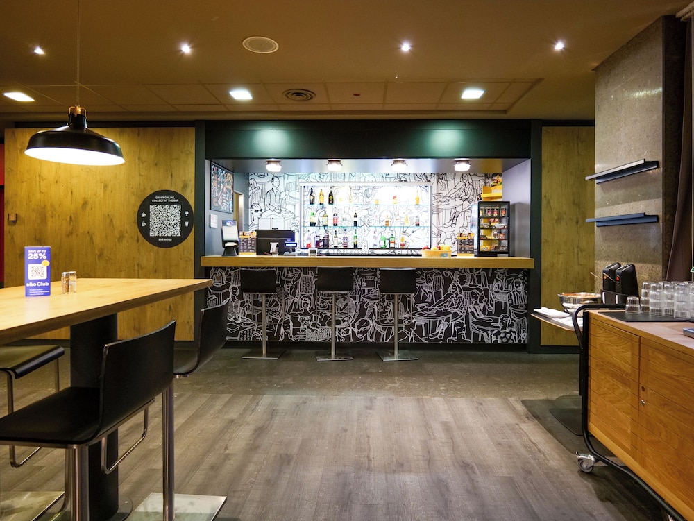 a&o Hostel Milano Ca Granda — Restaurant & bars in Milan, Lombardy