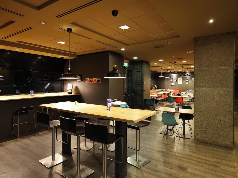 a&o Hostel Milano Ca Granda — Restaurant & bars in Milan, Lombardy