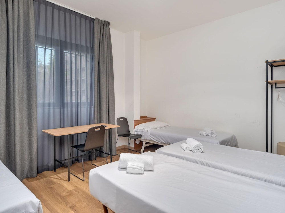 B&B Hotel Milano Ornato — Hotel rooms in Milan, Lombardy