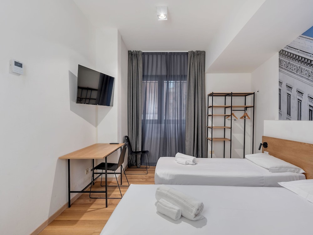 B&B Hotel Milano Ornato — Hotel rooms in Milan, Lombardy
