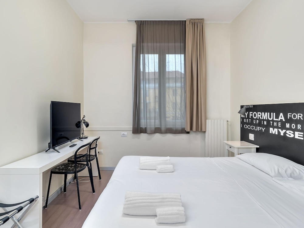B&B Hotel Milano Ornato — Hotel rooms in Milan, Lombardy