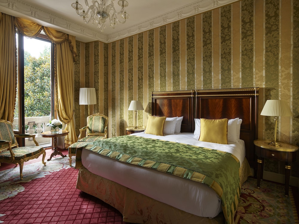Hotel Principe Di Savoia — Hotel rooms in Milan, Lombardy