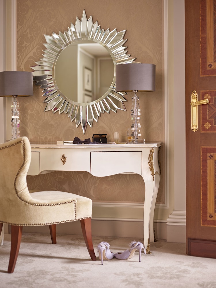 Hotel Principe Di Savoia — Hotel rooms in Milan, Lombardy