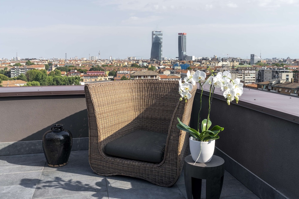 Radisson Blu Hotel, Milan — Attractions in the area in Milan, Lombardy